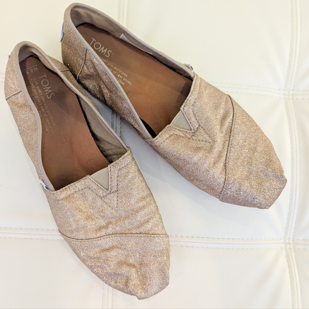 TOMS Classic Slip-On Glitter Flats – Rose Gold Sparkle – Women’s 8.5